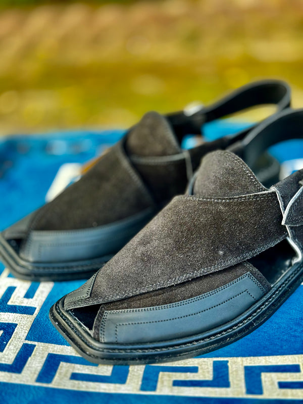 Classic Suede Black