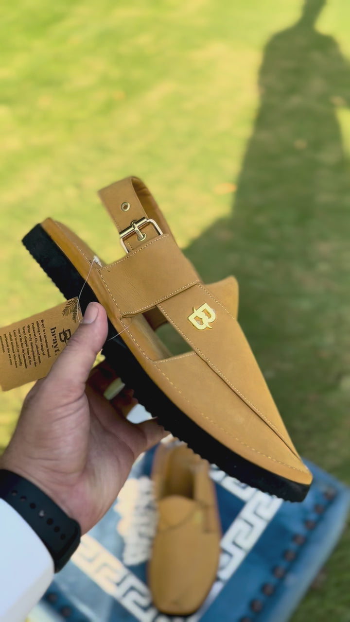 Discover the Air Kaptaan Mustard Round Peshawari Chappal – ultra-light, stylish, and crafted from premium leather for everyday comfort. Perfect for tradition and modern wear.