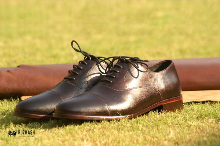 Cap-toe Oxford shoes, hand-stitched, Calf leather shoes, Double Monk Strap shoes, Brown colour leather shoes, patina shoes Pakistan,shoe size chart, shoe sizes for men, now available in Pakistan. Genuine leather, handmade shoes, shoes for men in Pakistan, handmade shoes in Pakistan, shoes for wedding, Buzkashi, imported leather, leather shoes for men, leather shoes in Pakistan, leather shoes price, leather gifts, leather shoes for office, stylish men shoes, Pakistan No. 1, best selling shoes of 2021